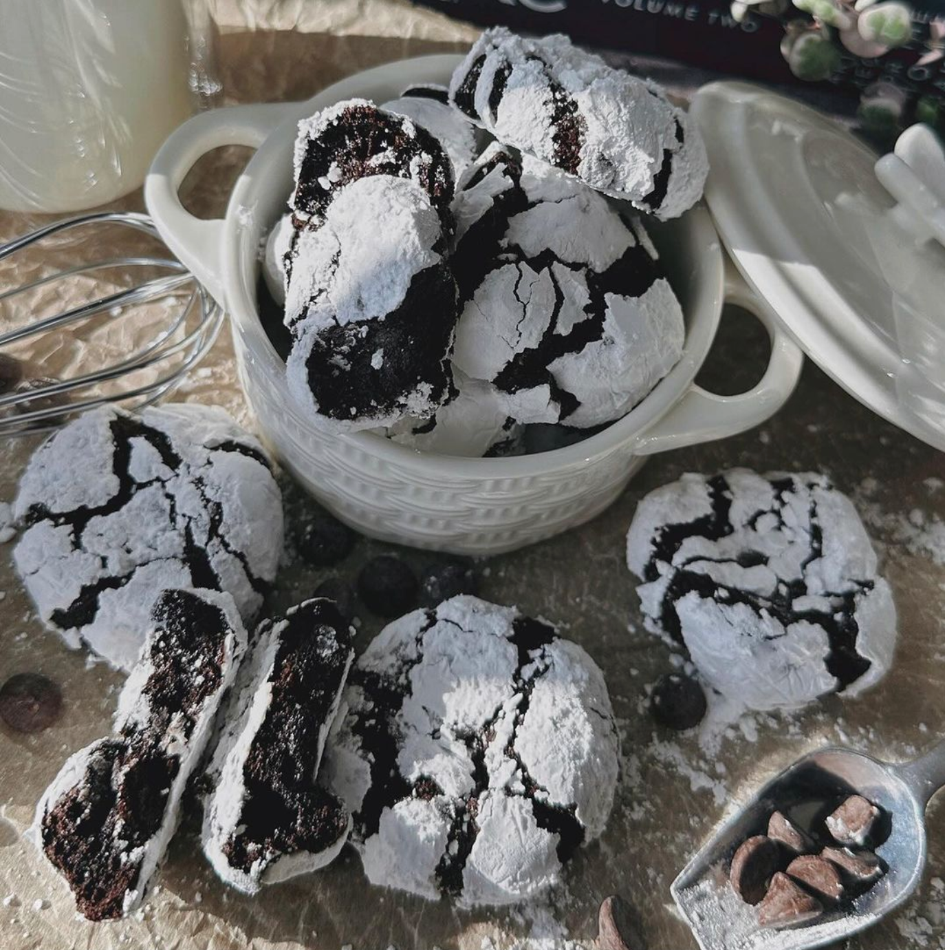 Chocolate Crinkle Cookies